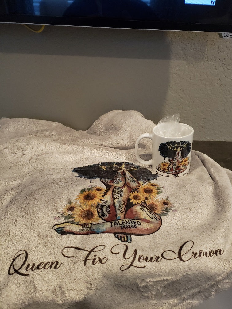 Queen Fix your Crown Throw and Mug Bundle