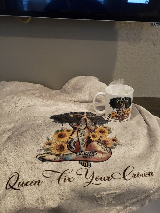 Queen Fix your Crown Throw and Mug Bundle